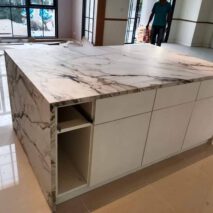 ท้อปหินครัว